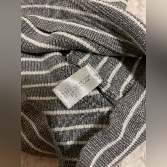 Twik grey striped knit top - Picture 4 of 4